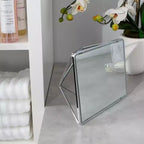 Specchio da Toeletta Geometrico Cromato Autoportante – Cornice in Metallo, 18,8 cm Larghezza, Bagno e Comodino