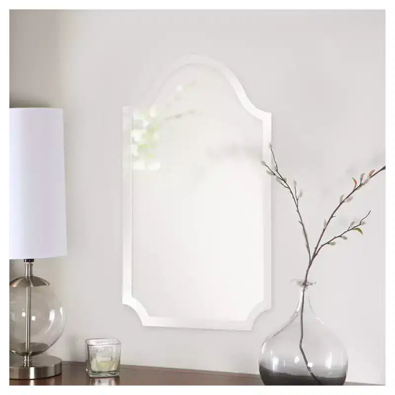 Specchio da parete senza cornice a forma di arco con angoli smerlati – 68,6x40,6 cm, bordo smussato, pronto per essere appeso