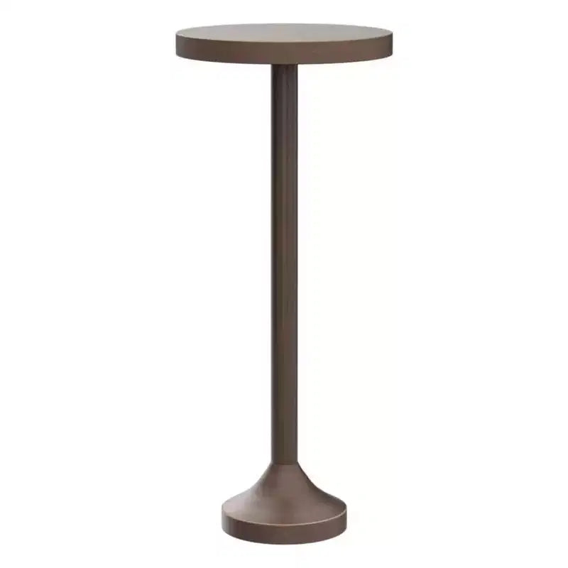 Tavolino rotondo con piedistallo – piano in legno, base in metallo anticato, espresso chiaro