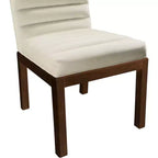 Sedia da pranzo in velluto – Trapuntatura profonda a canali, gambe in legno di frassino noce, design contemporaneo