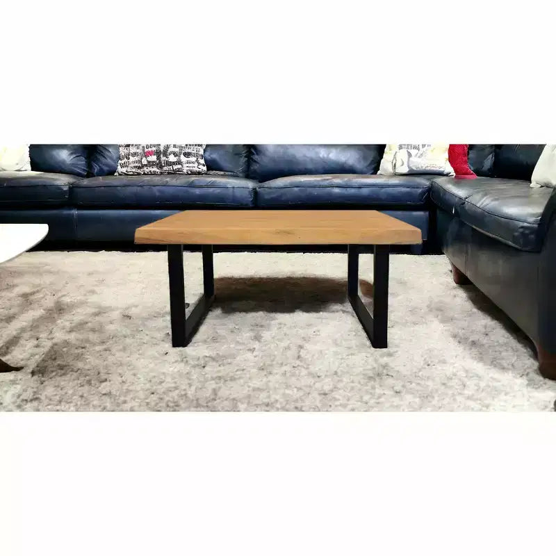 Tavolino da Caffè Quadrato 39" in Legno Massello Invecchiato e Ferro – Naturale e Nero, Capacità 113 kg