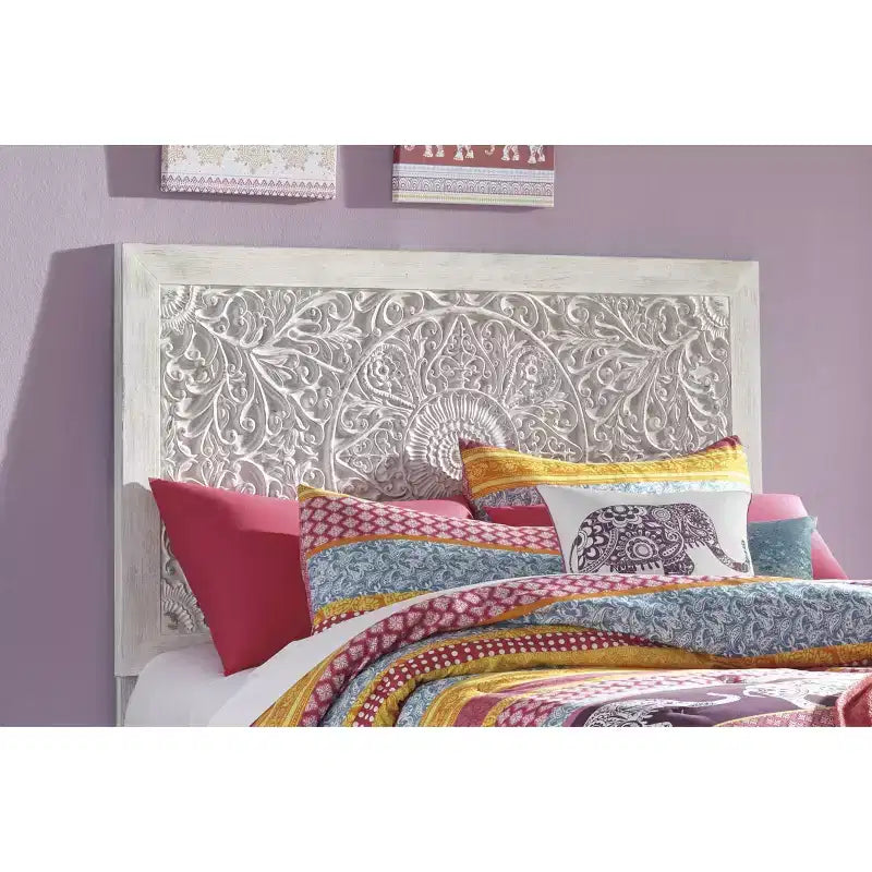 Testata per Pannello Full Size – Finitura Whitewash, Medaglione Intagliato Boho-Chic, Altezza Regolabile