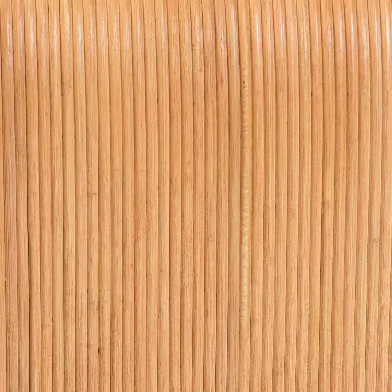 Tavolino da caffè in rattan scanalato – Miele Chiaro, Struttura in Mogano, Silhouette a Cascata, 44,5"L